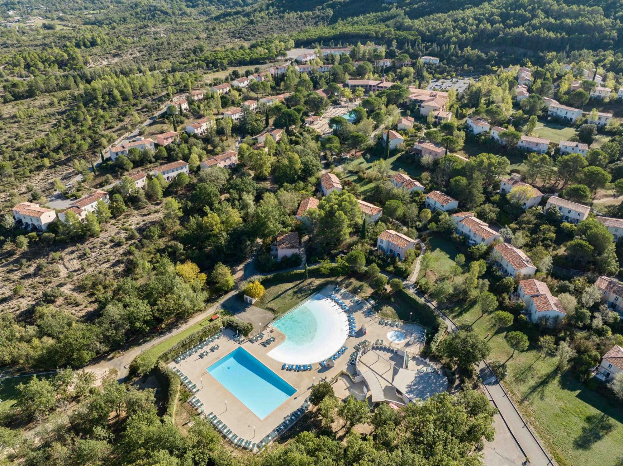 Village Pierre & Vacances Le Rouret 格罗斯皮埃雷斯 外观 照片